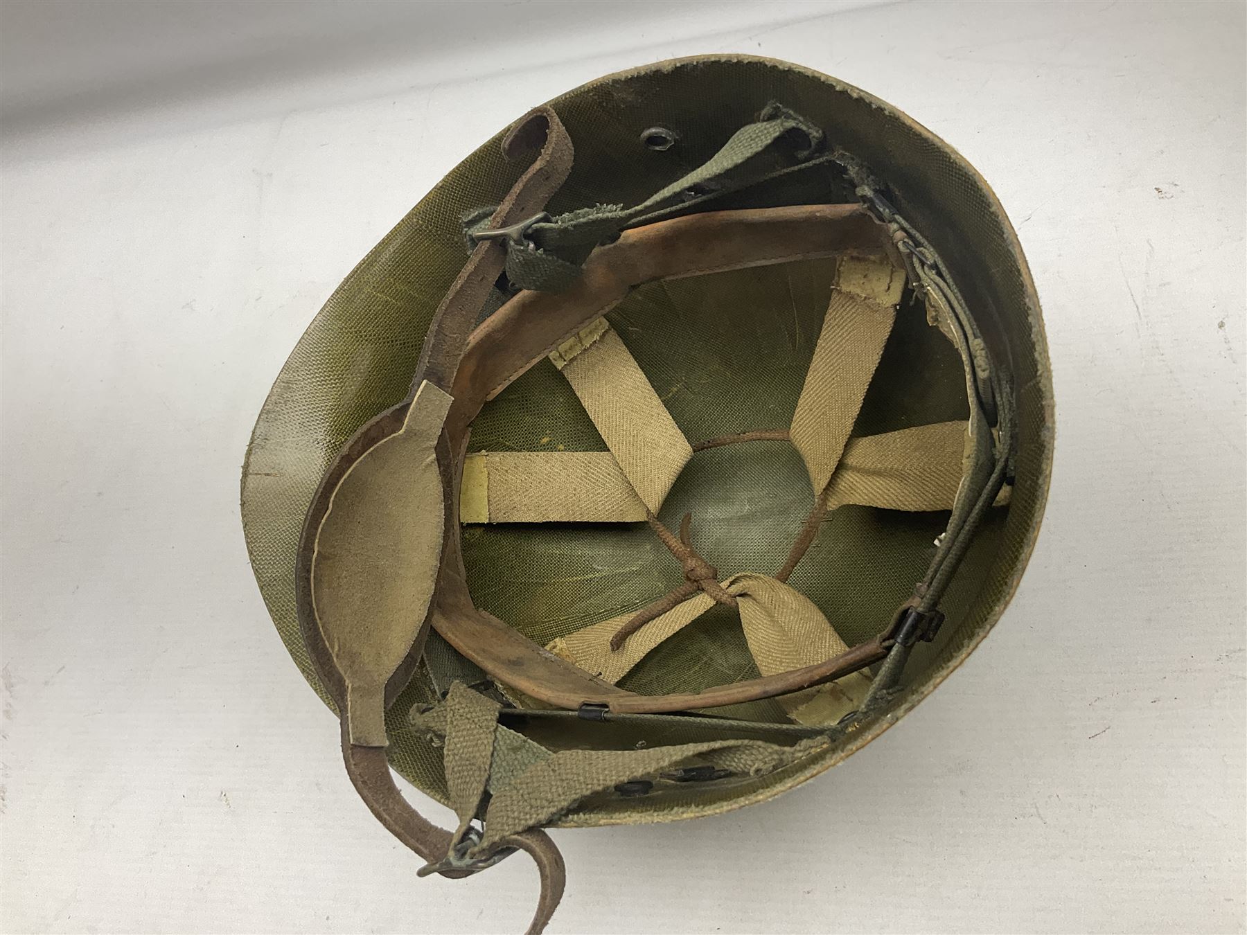 American 'Mike Force' Special Forces MI helmet liner; bears label 'AM STAY 5 58183 N10/TS'