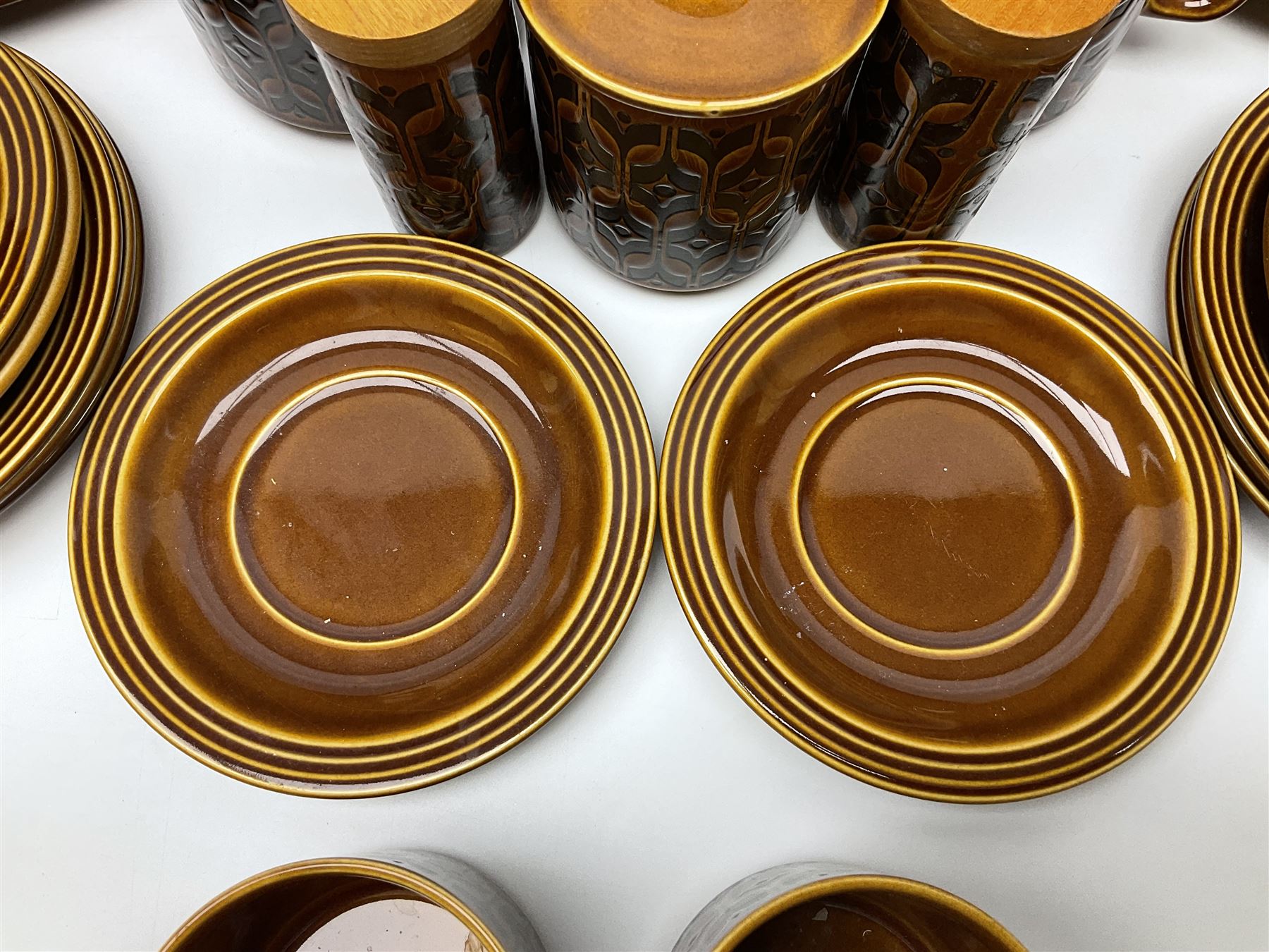 Hornsea Heirloom pattern coffee service for six, comprising of coffee pot, covered sucrier, milk jug, hot water jug, dessert plates, side plates, dinner plates, jug, salt and pepper shakers and serving platter 
