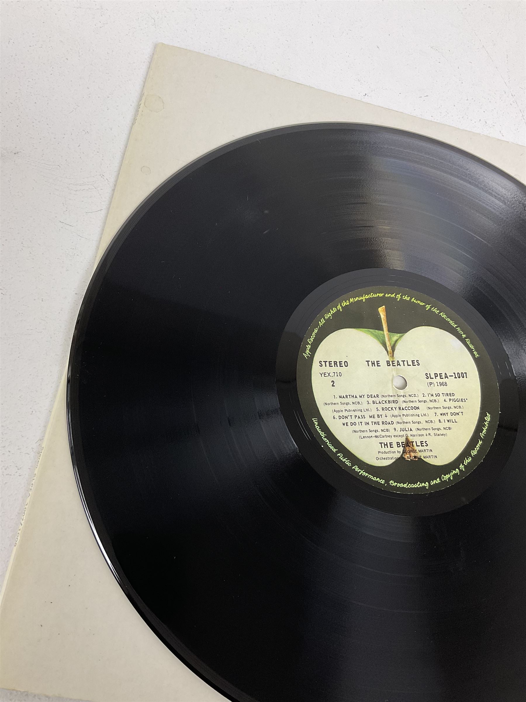 The Beatles White album vinyl record, with side opening gatefold sleeve, Apple Records, Stereo, SLPEA-1007 and 1008, YEX 710, 711 and 712