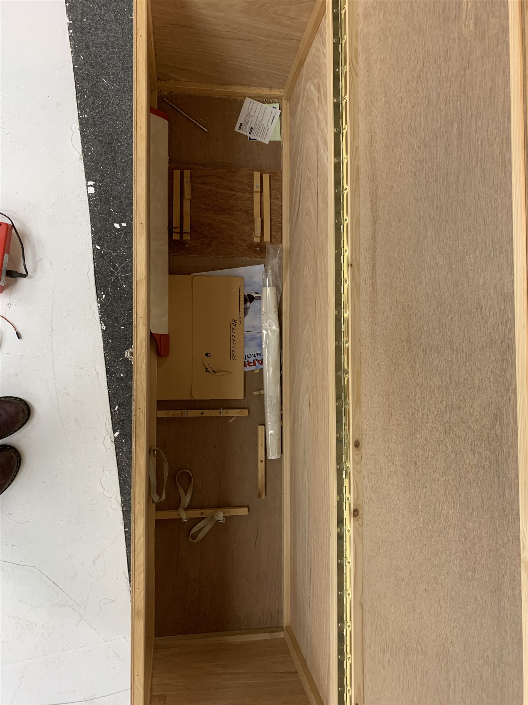 JR PROPO Ergo60 nitro model helicopter with accessories in wooden case 