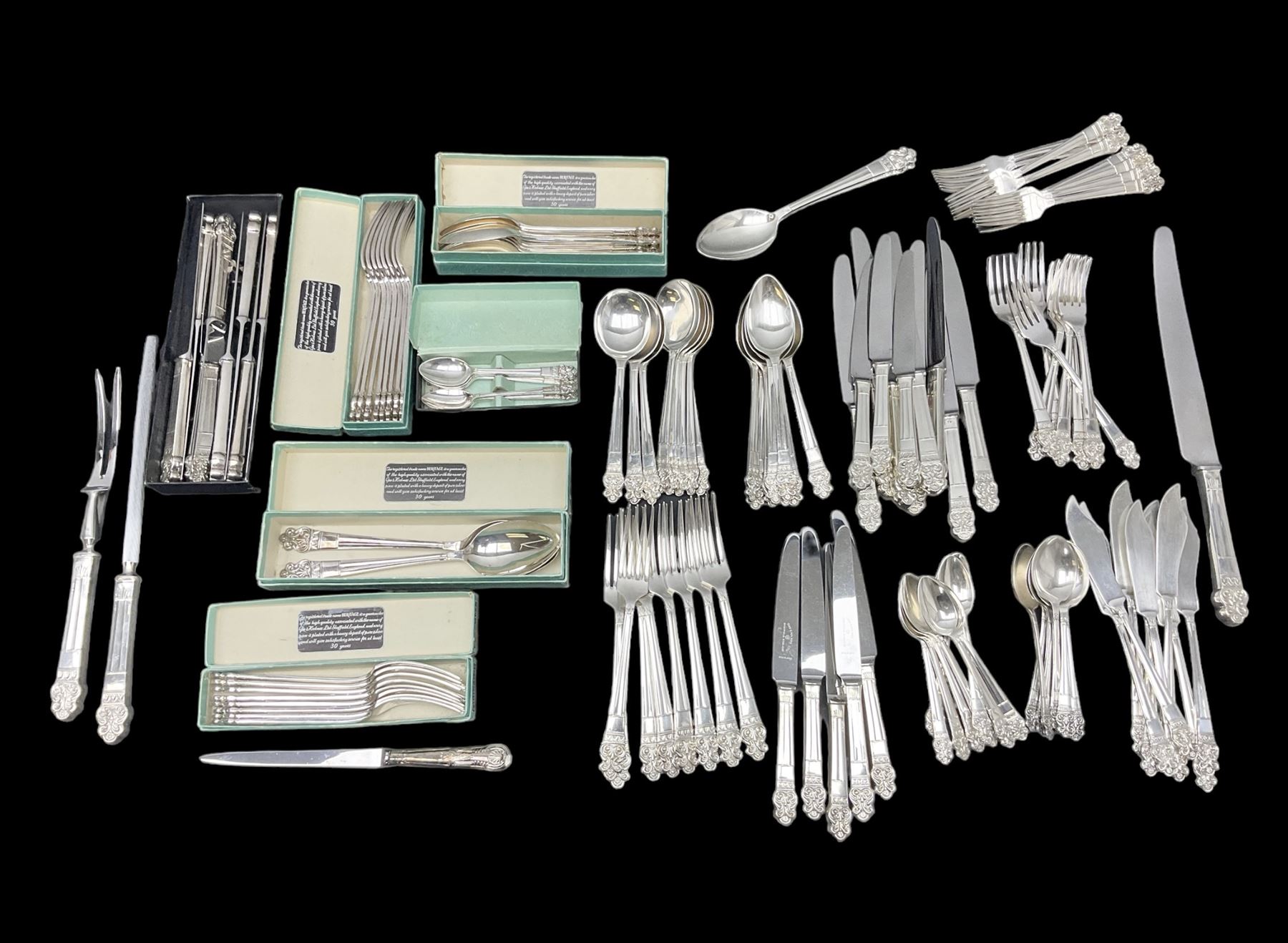 Gee & Holmes Ltd Elizabethan pattern part canteen of silver plated cutlery, stamped GH Heritage Plate