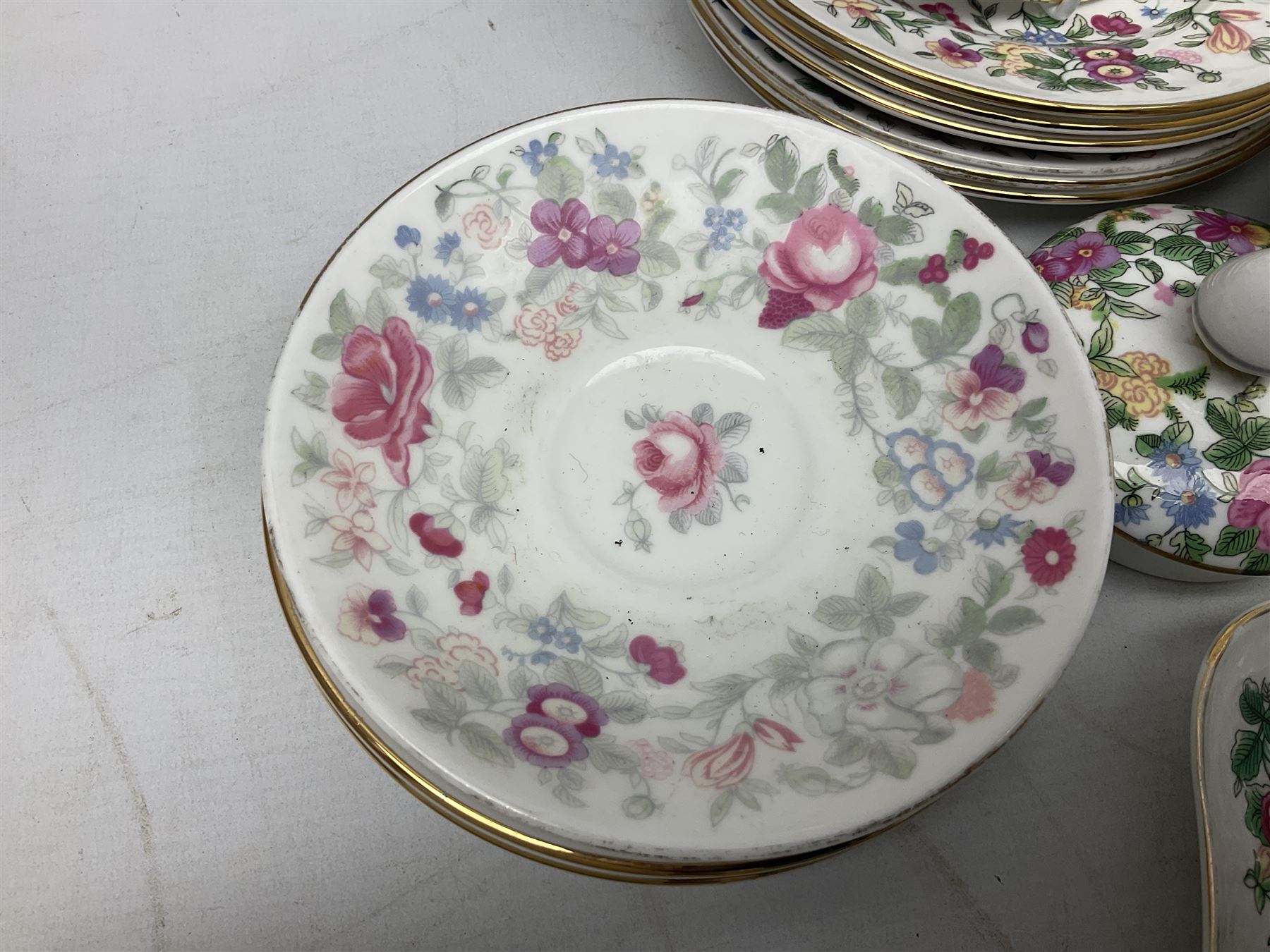 Crown Staffordshire Thousand Flowers pattern part tea service, to include teapot, two open sucriers, eighteen cups, fifteen saucers etc (57)