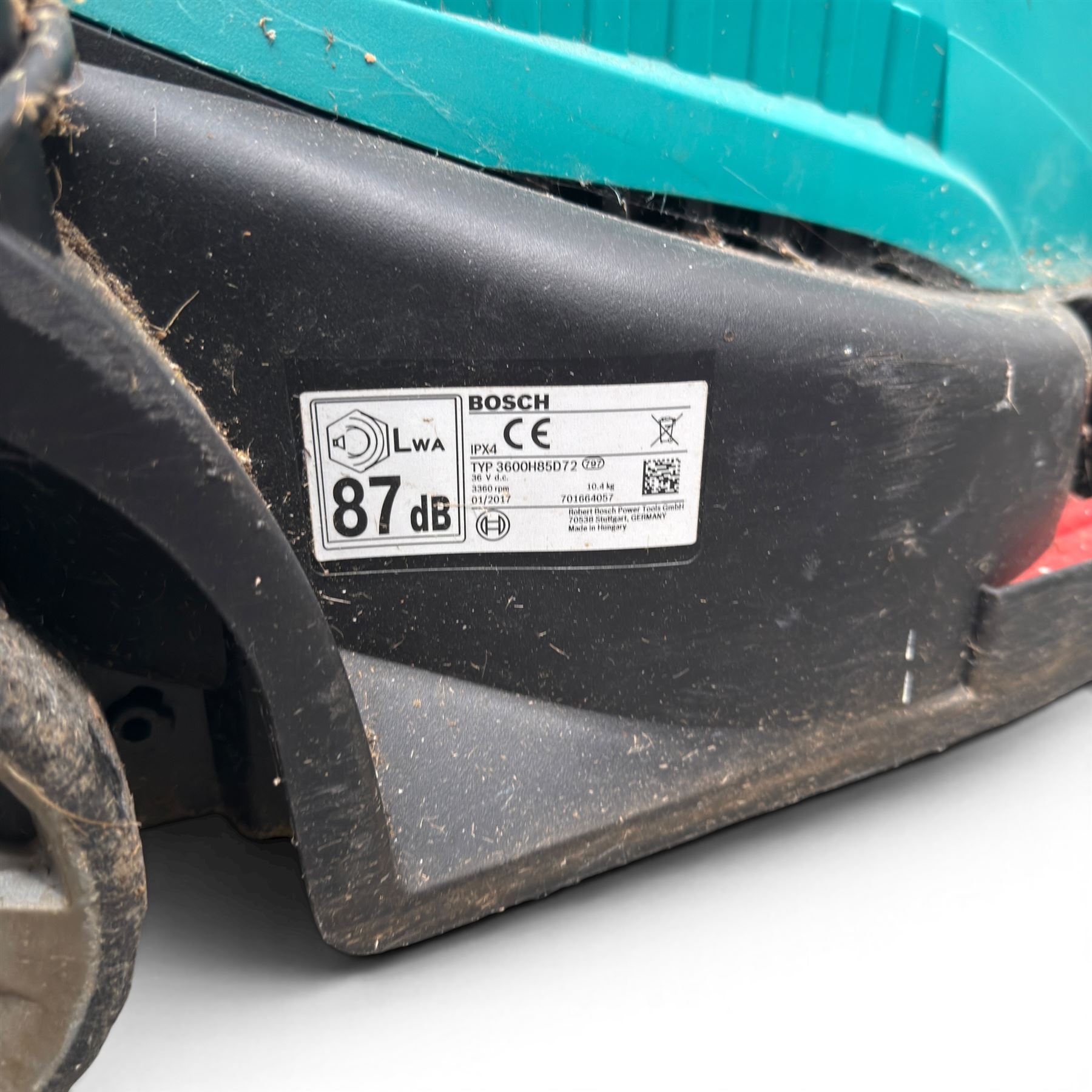 Bosch - Rotak 32 LI cordless electric mower