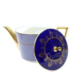 Wedgwood Anthemion Blue pattern tea service richly decorated in blue and gilt with palmette and colonnade forms comprising six cups and saucers, six plates, tea pot, milk jug and sugar box and cover