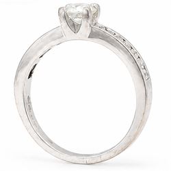 18ct white gold diamond ring, four claw set with a single round brilliant cut diamond of approx 0.40 carat and diamond set shoulders, London 2011