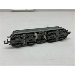 Trix Minitrix 'N' gauge - two locomotives - No.12170 E-LOK REIHE 1012 EP.V; boxed; and SBB CFF/FFS single pantograph No.11153; unboxed (2)