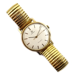  Omega Geneve 9ct gold manual wind wristwatch 1970 no 32639372 3.4cm diameter  