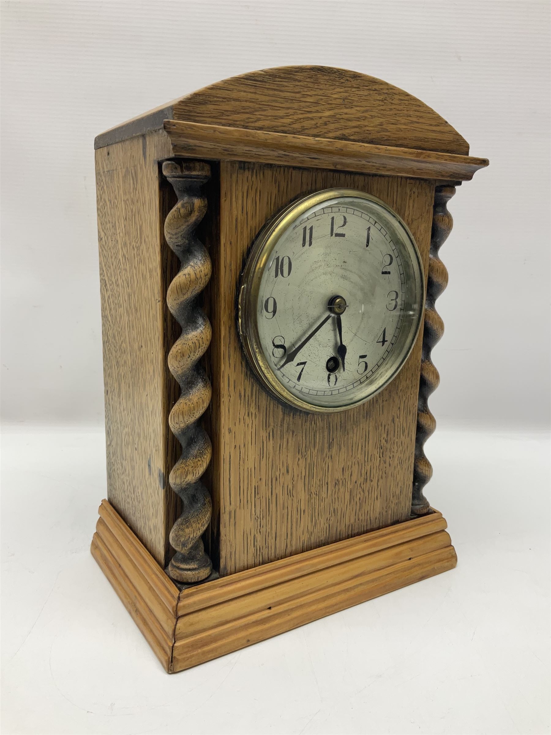 Walker and Hall silver plated tea set, comprising coffee pot, teapot, milk jug and sucrier, together with silver plated tray and a wooden clock with barley twist decoration, clock H28cm