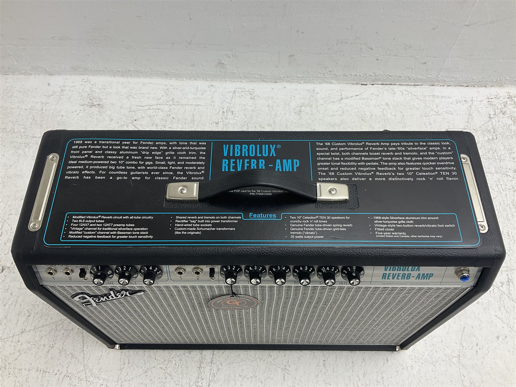 Fender model 68 Custom Vibrolux Reverb amplifier with 2 x 10