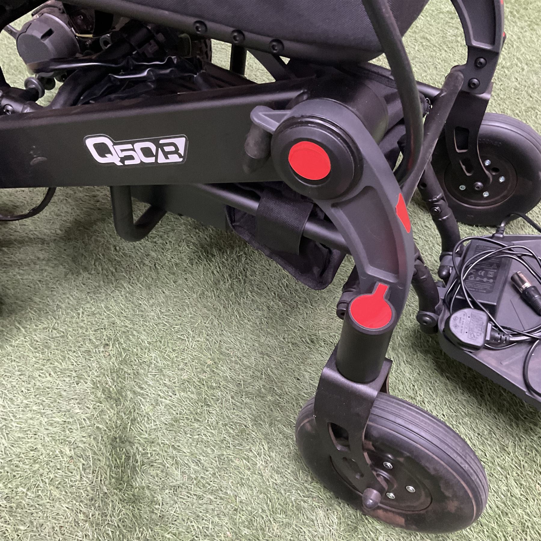Sunrise Quickie Q50R electric mobility wheelchair - THIS LOT IS TO BE COLLECTED BY APPOINTMENT FROM DUGGLEBY STORAGE, GREAT HILL, EASTFIELD, SCARBOROUGH, YO11 3TX