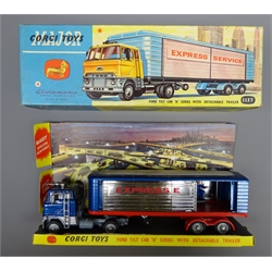  Corgi Major Ford Tilt Cab 'H' Series with detachable trailer No.1137 with kneeling figure in box with diorama and packing pieces  