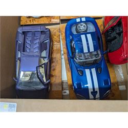 Collection of die-cast vehicles, including Crestley Collection, Bburago, Limited Edition Oxford Die-Cast and sealed Matchbox examples, some boxed