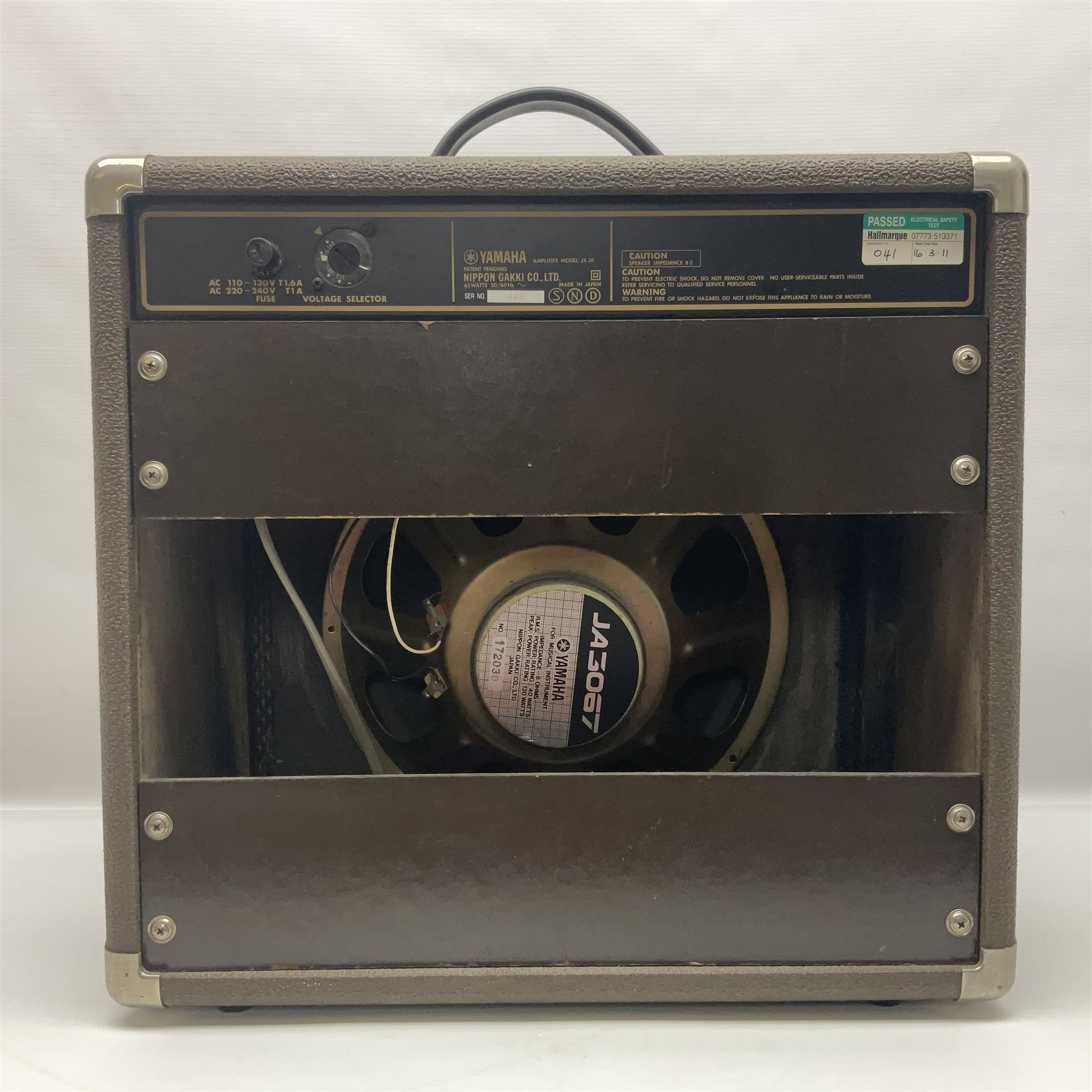 Yamaha JX30 guitar amplifier in brown case, serial no.14481; L47cm