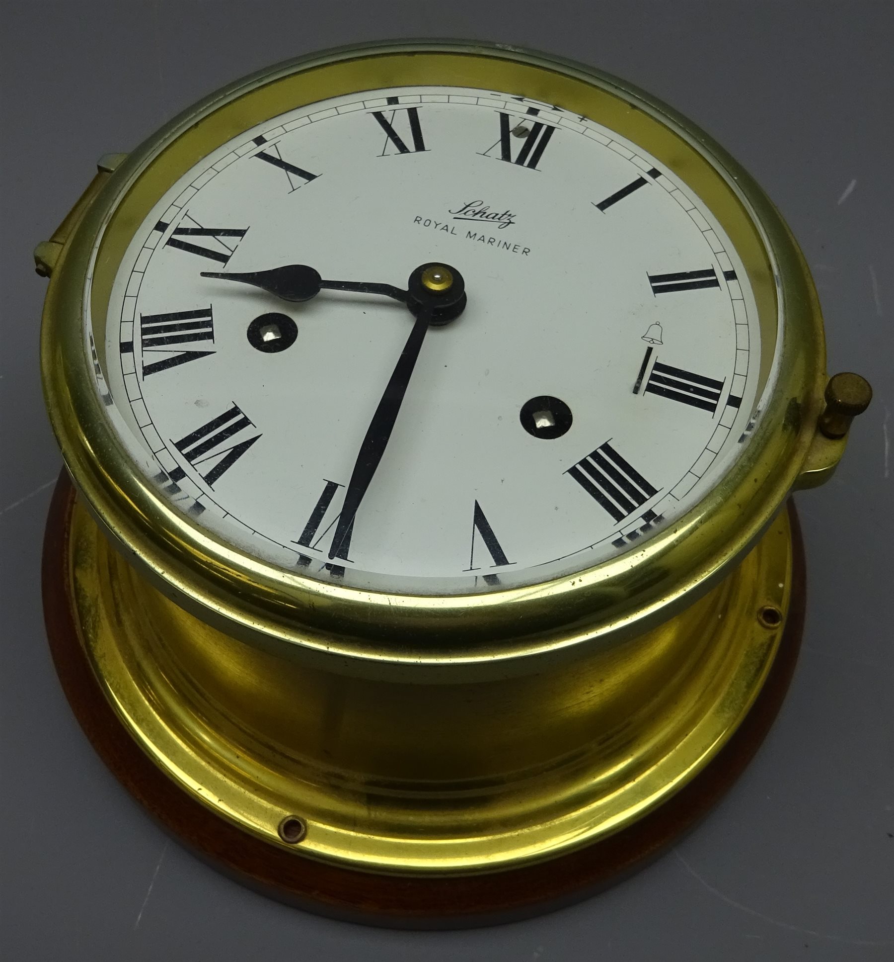 Schatz Germany Royal Mariner ship's key wind brass cased bulkhead clock D18cm with additional