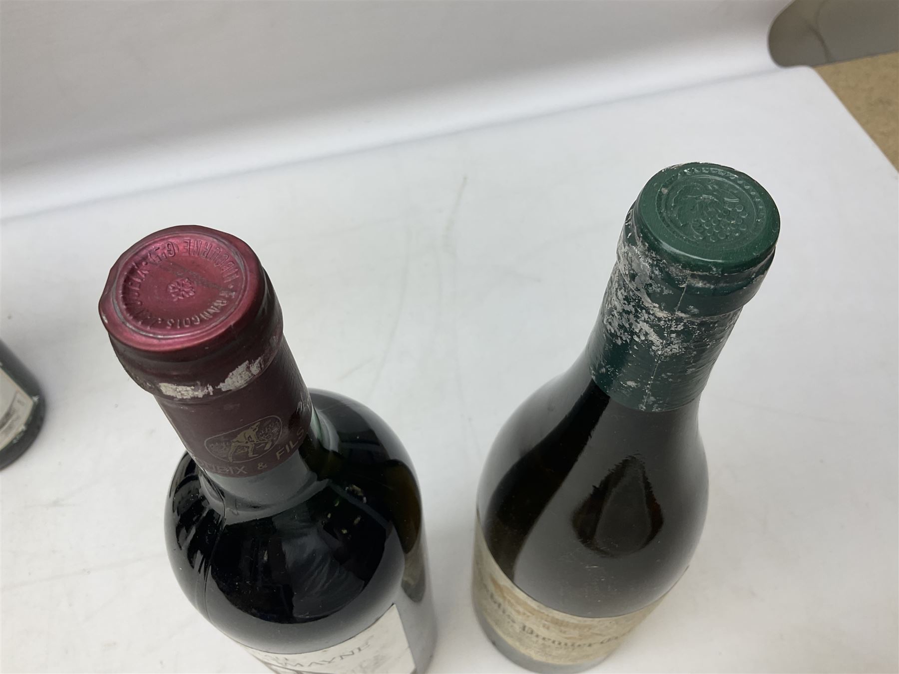 Mixed alcohol including two bottles Rully 1992 La Chaume, 75cl, 13% vol, Chateau Vieux Doumayne 1989 Saint-Emilion Grand Cru, 75cl, 12% vol, five bottles Krausen Keller Liebfraumilch Rheinhessen, five bottles Inniskillin 1992 Marechal Foch etc