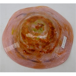  Michele Luzoro (French 1949-): Verrerie d'art Luzoro studio glass bowl, mottled pink with accents of yellow, amber, blacks, aventurine and white, signed, D32cm  