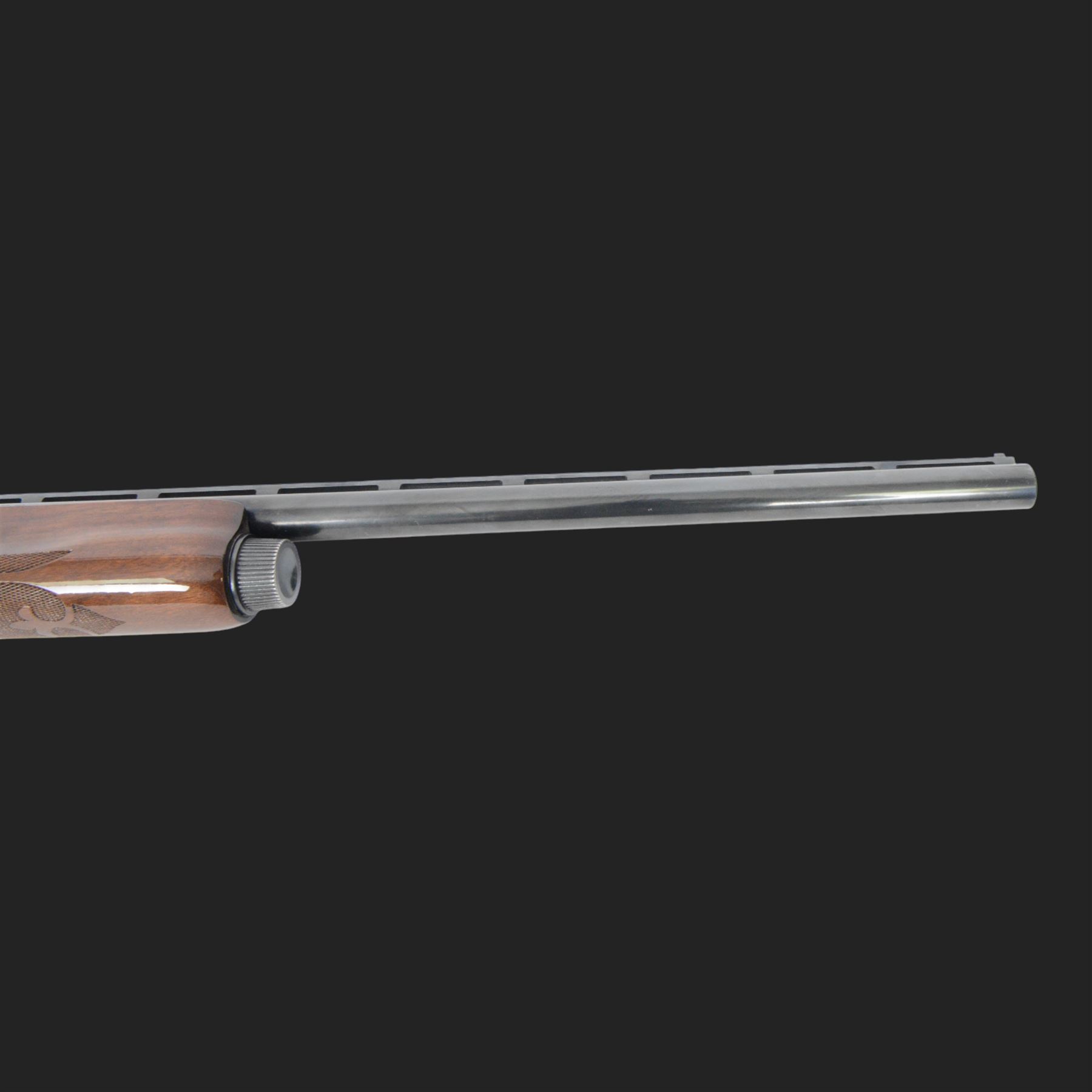 Remington Model 1100 12 bore 3-shot semi-automatic shotgun, 26