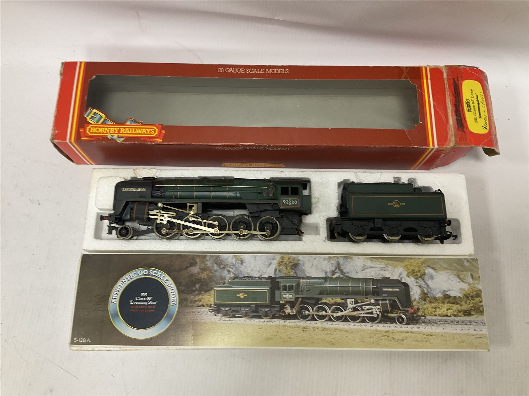 Hornby ‘00’ gauge - Class B12 4-6-0 locomotive no.7476 in LNER black; Midland Railway 4-4-0 compound locomotive no.1000 in MR maroon; Class 4P 4-4-0 compound locomotive no.41043 in BR black; Class 9F 2-10-0 ‘Evening Star’ locomotive no.92220 in BR green; in original boxes (4)