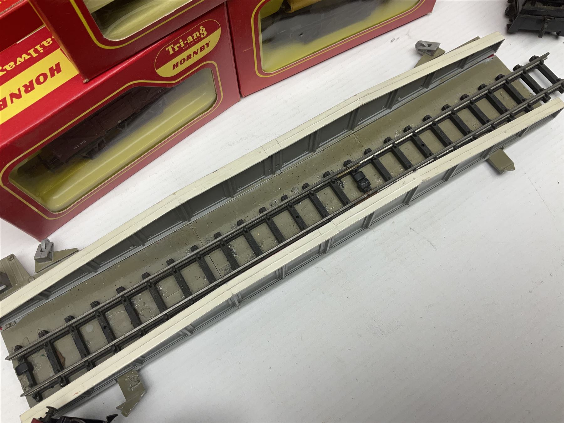 Tri-ang/Hornby '00' gauge - Princess Class 4-6-2 locomotive 'Princess Elizabeth' No.46201 with tender; Battle Space Turbo Car, boxed; four passenger coaches, buffet car, track cleaning car and eight wagons, all boxed; and various other accessories