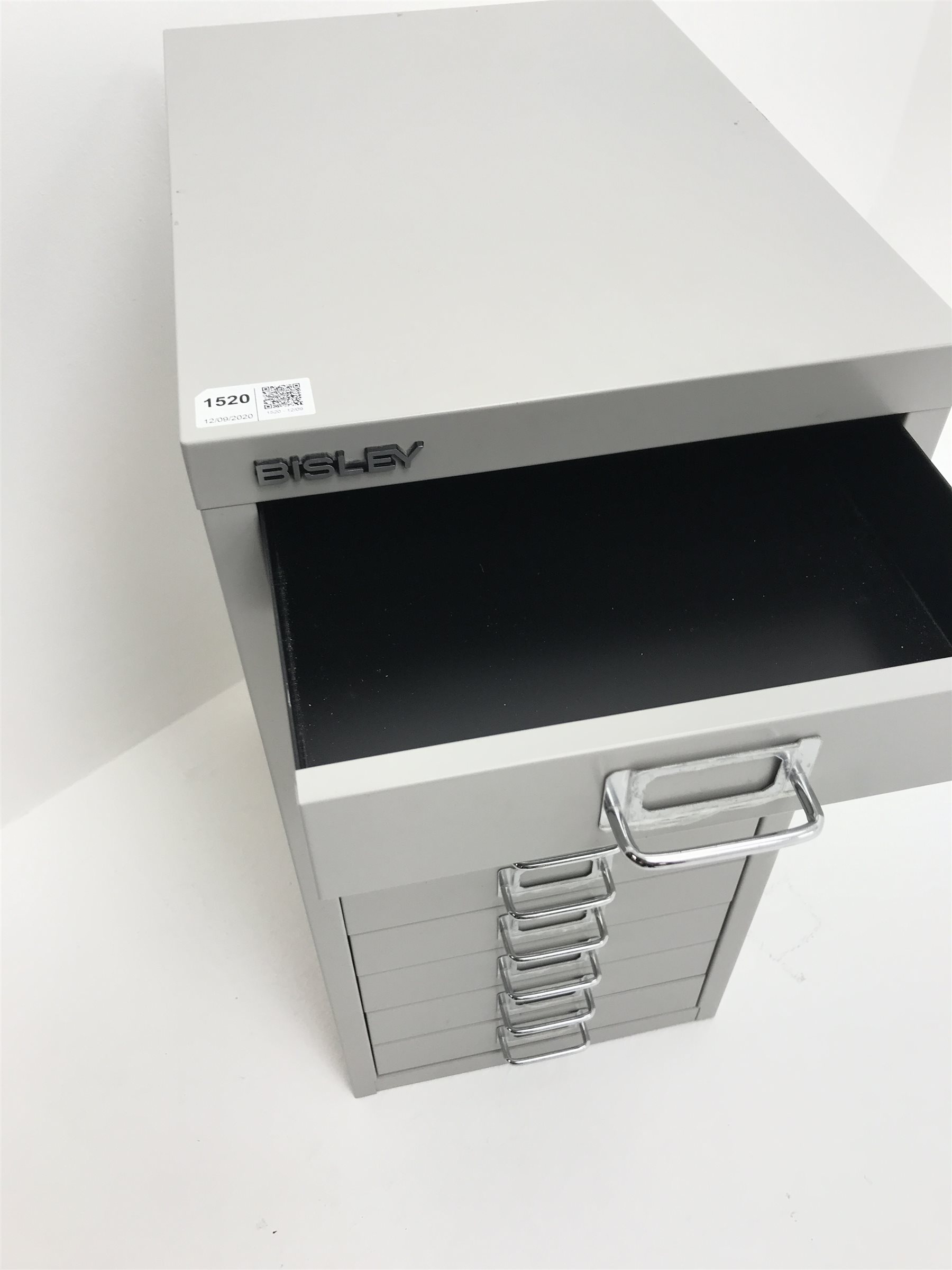 Bisley filing index drawers, W28cm, D38cm, H59cm