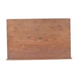 Edwardian mahogany letter rack, of rectangular form with curved sides and divided interior, the front inlaid with central oval fan motif and conforming corners, H20.5cm W33cm D14cm