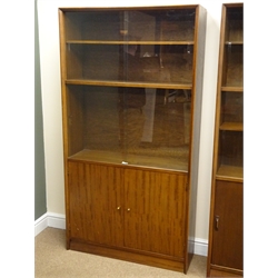  Set of three Herbert Gibb mahogany library bookcase with sliding glass doors, each W91cm, H173cm, D28cm (3)  
