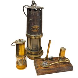 Miners lamp, with plaque numbered 173, t