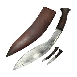 Kukri with curving blade, hardwood and brass grip in leather covered scabbard with two skinning knives, blade L33cm, overall 43cm