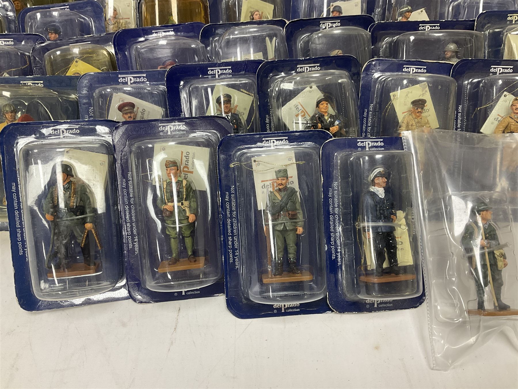 Thirty-four Del Prado metal soldiers from periodical issues for WW2, Napoleonic War etc; all in unopened blister packs; and seven similar DeAgostini boxed soldier figures (41)