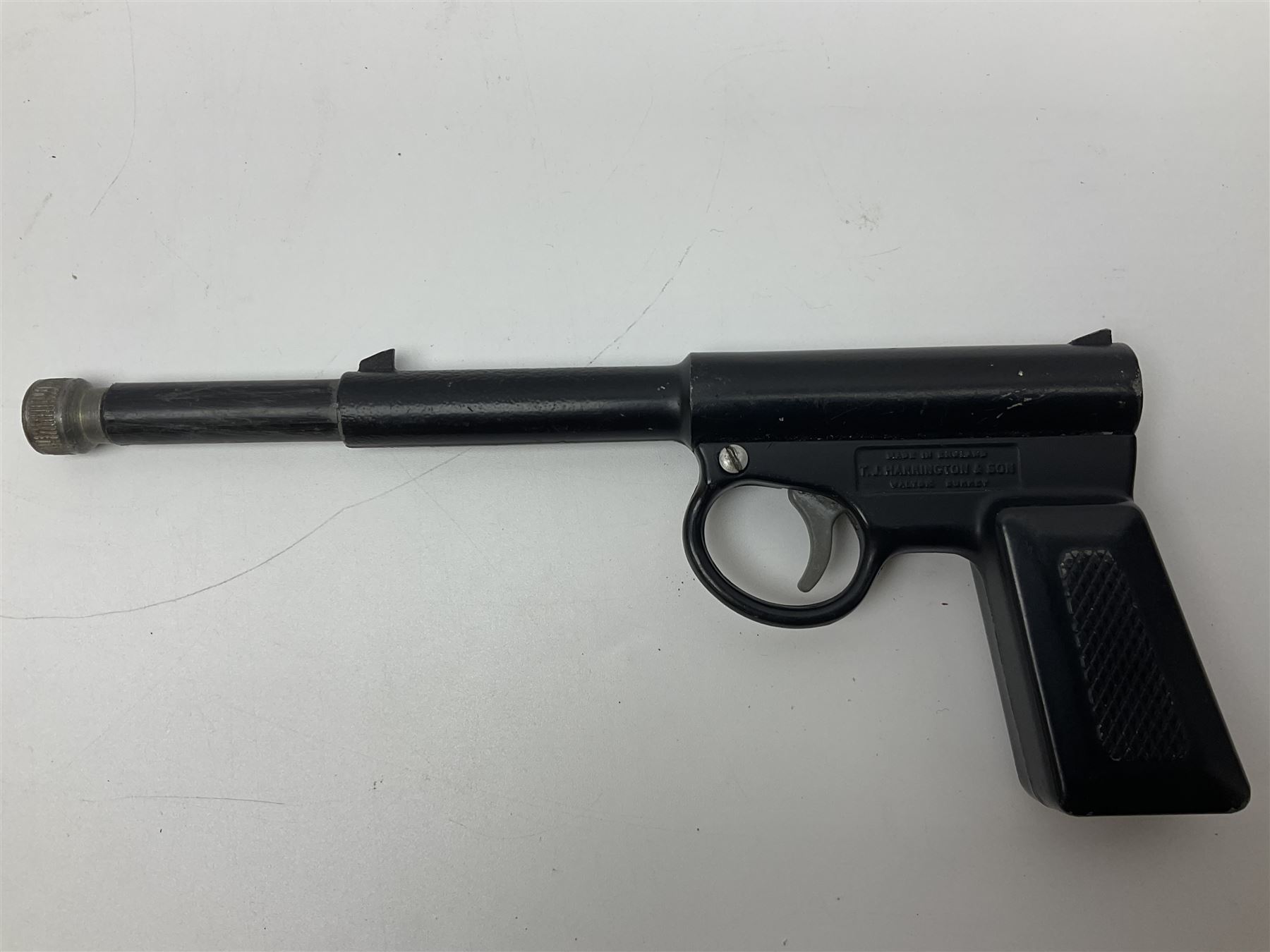 Webley & Scott Premier .177 over lever air pistol, no.2360, with chequered bakelite grip L24cm overall; Diana SP50 .177 plunge barrel air pistol; and T.J. Harrington & Son 'The Gat' .177 plunge barrel air pistol; NB: AGE RESTRICTIONS APPLY TO THE PURCHASE OF THIS LOT (3)