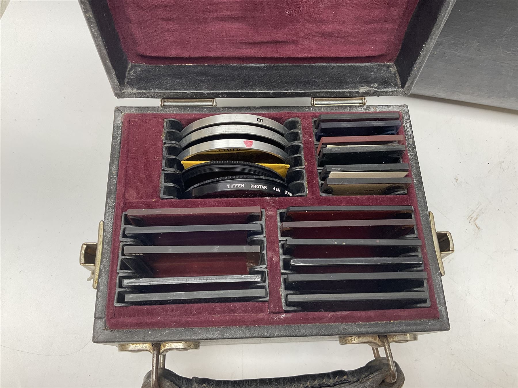 Arriflex 16 camera body, serial no. 11250, three 400ft magazines, cased filter set, 'Angenieux-Zoom Type 4x17.5B F.17.5-70mm' lens, serial no. 1199886 cases and other Addiflex equipment in hard case 