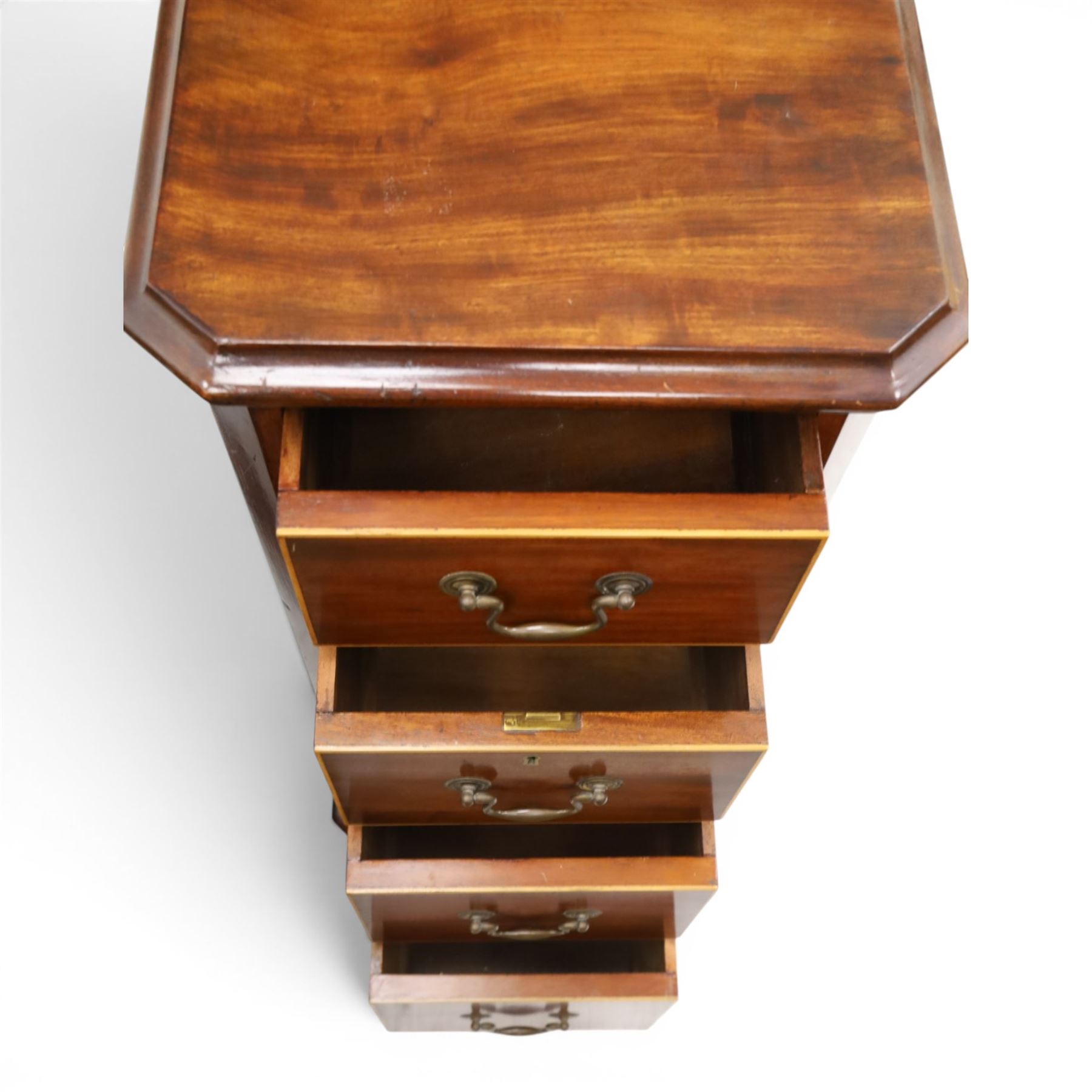 Pair of Edwardian mahogany pedestal chests, of moulded rectangular form, above four graduated drawers, brass swan neck handles, moulded plinth base