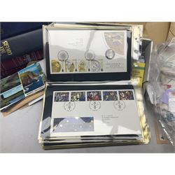 World stamps including Australia, Antigua, Canada, New Zealand, St Vincent, Republic of Maldives, Norfolk Island, Malta etc, Great British and other first day covers, Queen Elizabeth II 60th Birthday commemorative stamps etc, housed in five albums/folders and loose, in one box