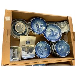 Large collection of Royal Copenhagen, mainly collectors plates, together with vases and cups 