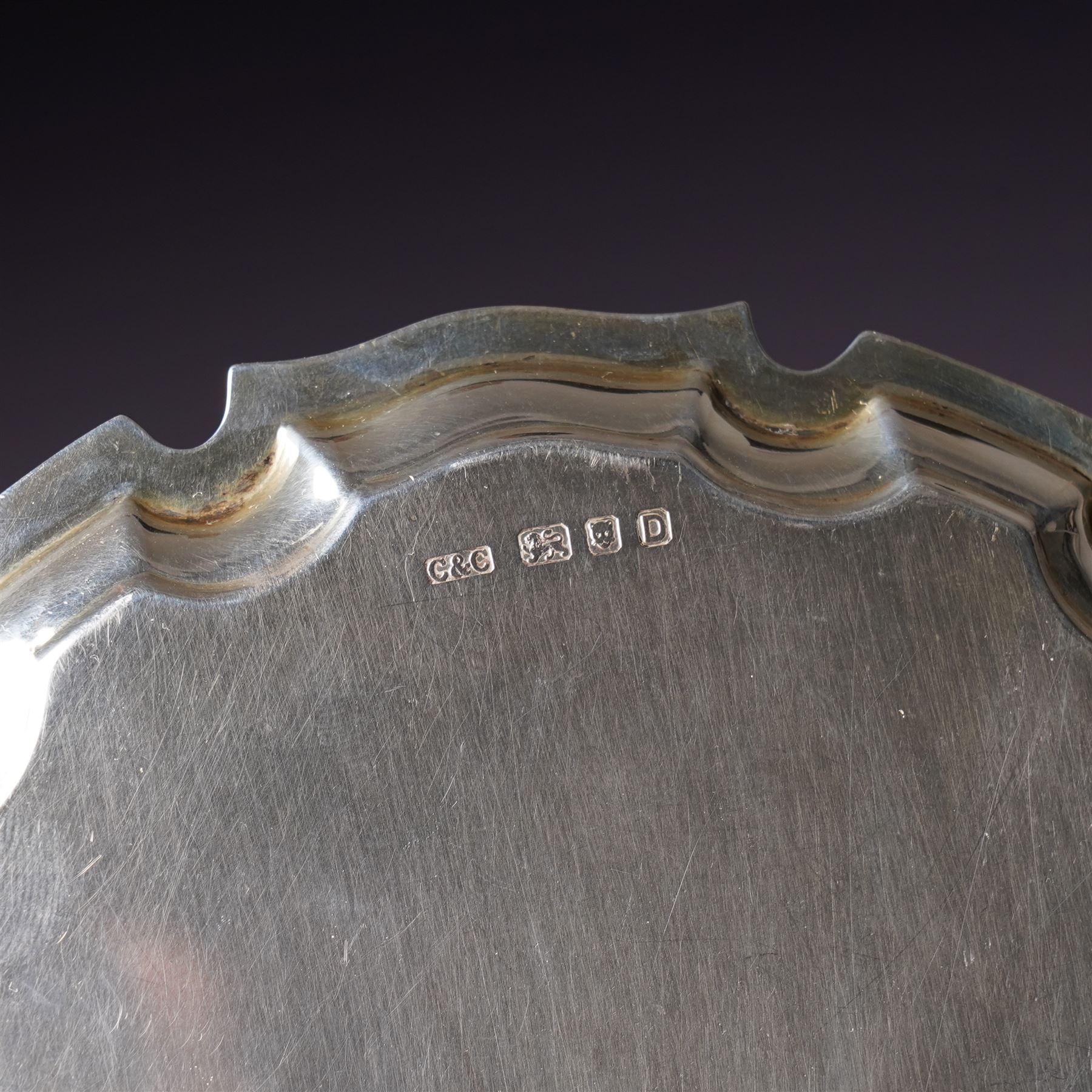 Pair of small silver salvers or card trays with pie crust borders D15cm London 1939 Maker  Cohen & Charles 