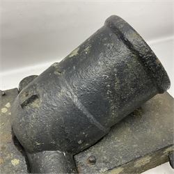 Black painted cast-iron muzzle loading mortar for round ball shot, 18th/19th century, approximately 9cm (3 1/2