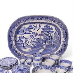 Collection of Spode Italian pattern, including two mugs, six cups and saucers, covered trinket dish, two egg cups etc, together with Willow pattern serving platter