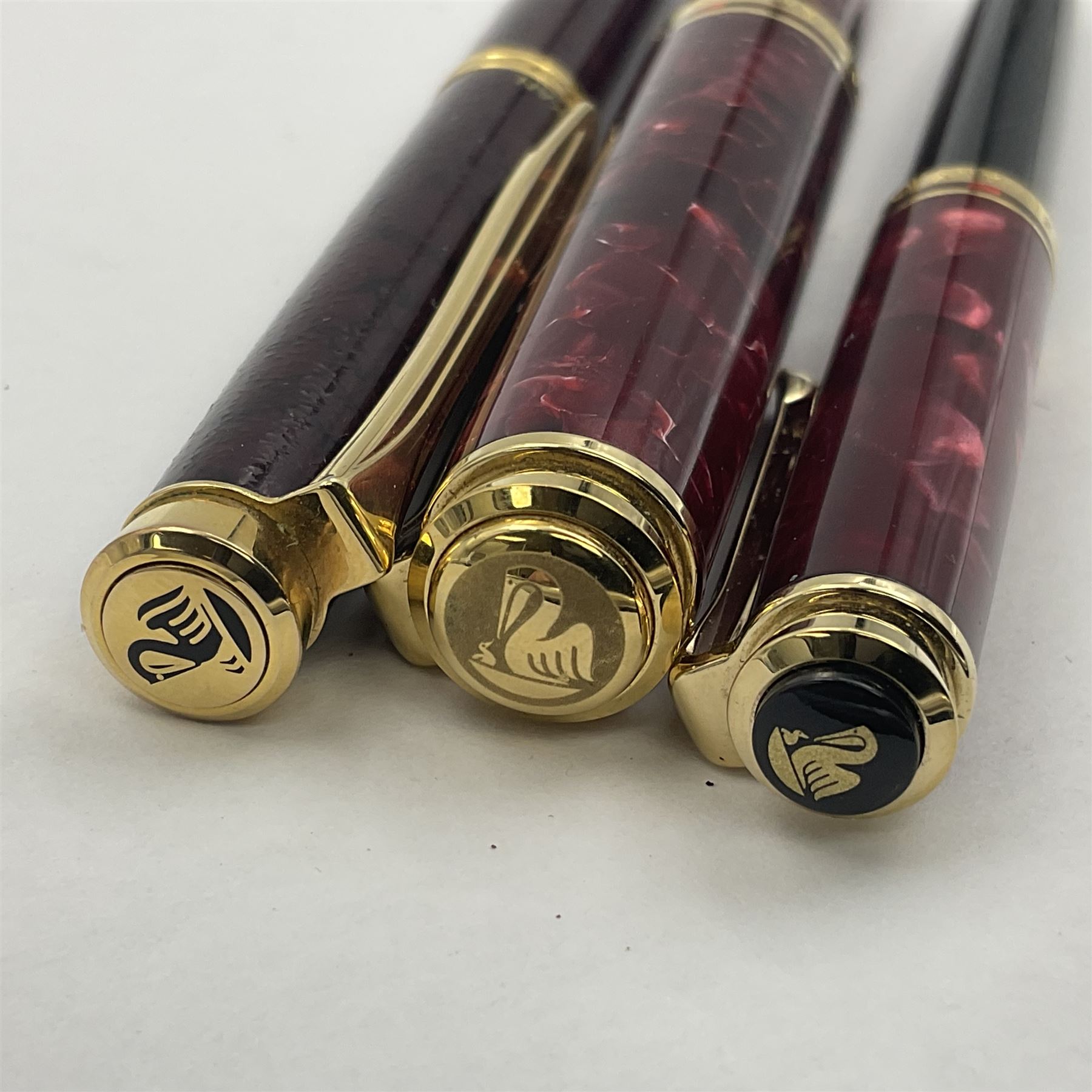 Pelikan Souveran Ruby Red fountain pen | Antiques, Collectables