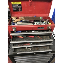 Halfords Advanced six drawer tool chest on castors with a quantity of various hand tools and a Halfords Professional tool chest, single hinged lid and four drawers