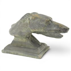 Composite stone statue group of two greyhound heads on stepped plinth base, in antique bronze finish