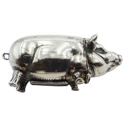 Novelty silver vesta case modelled in the form of a pig, stamped 925, with 925 quality control mark and Birmingham import mark, approximate weight 1.15 ozt (36 grams)