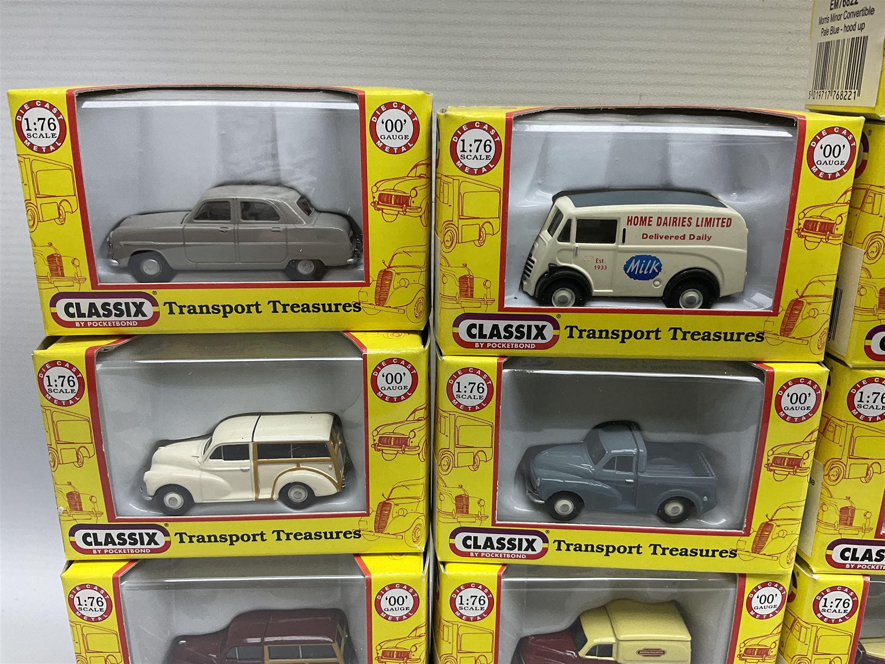 Seventy Classix Transport Treasures 1:76 scale die-cast models, all boxed (70)