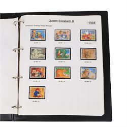 Mainly Great British stamps, including Queen Elizabeth II mint decimal issues, Machin definitives, first day covers, etc, in one box