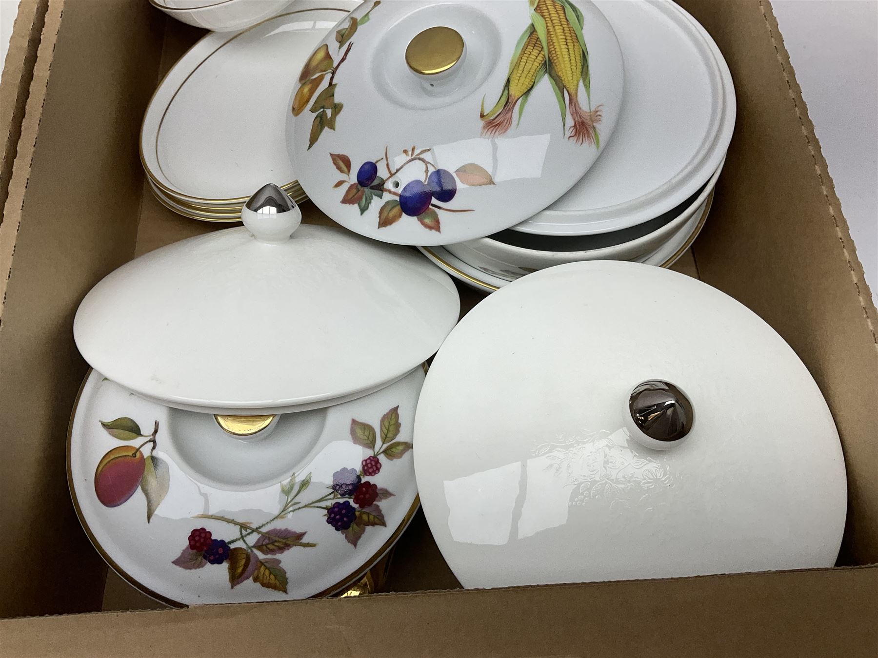 Royal Worcester ceramics, including Evesham pattern tureens and serving dishes and Contessa pattern oval side plates, together with a pair of Wedgwood Silver Ermine pattern twin handled tureens and covers