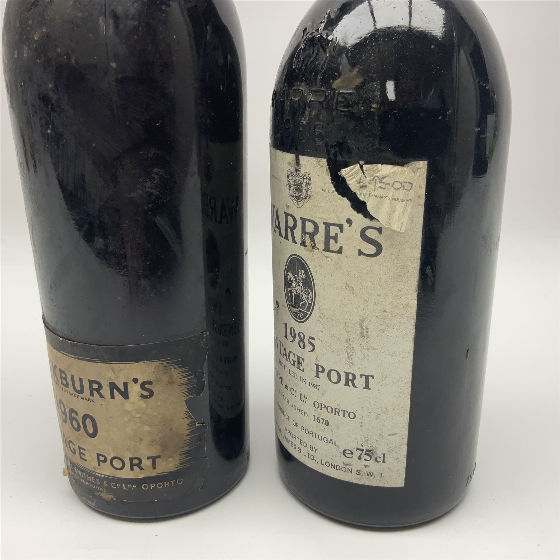 Warre's 1985, vintage port, 75cl unknown proof, and Cockburn 1960, vintage port (2)