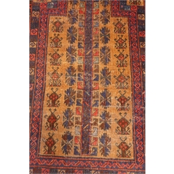  Old Baluchi prayer rug, 144cm x 96cm  