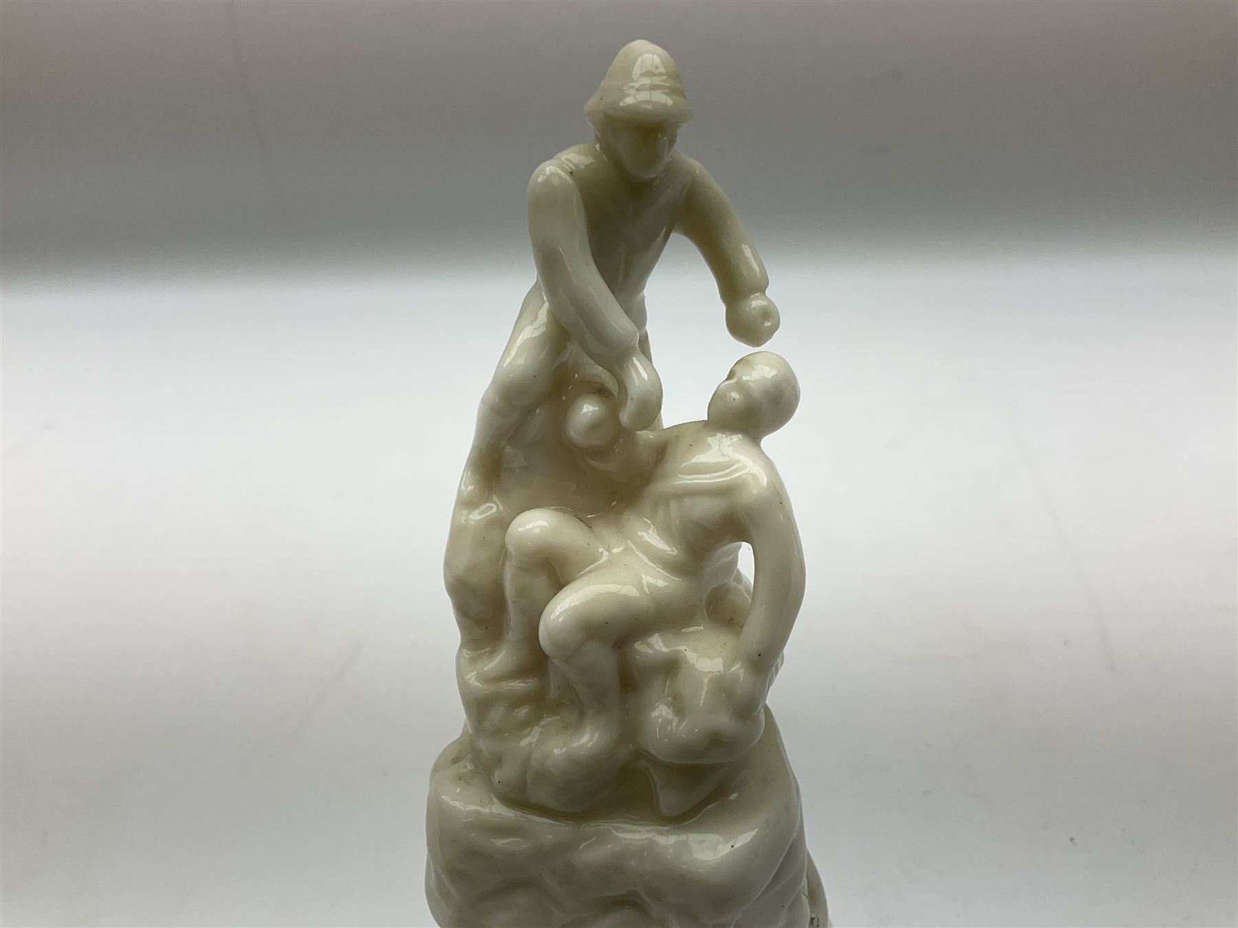 Royal Dux figure of a saluting soldier and Willow Art Crested ware Hull soldiers war memorial c1903 late South African war, tallest H19cm