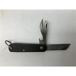 WW2 British army folding jack/clasp knife with blade and can opener marked with broad arrow and date 1944; a similar unmarked British army folding three-blade knife; and another later similar British Army knife marked Wade & Butcher Sheffield England (3)