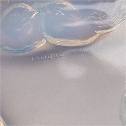 Lalique opalescent glass bowl in the 'Nonettes' pattern moulded with birds, marked R Lalique France D22cm