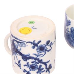 Worcester blue and white coffee cup, decorated in the Fisherman or Pleasure Boat pattern, circa 1775, together with a Worcester blue and white coffee can, decorated in the Prunus pattern, circa 1770-1775, and a Caughley blue and white custard cup, decorated in the Willow Nankin pattern, circa 1784-1792, each with marks beneath, custard cup H5.5cm